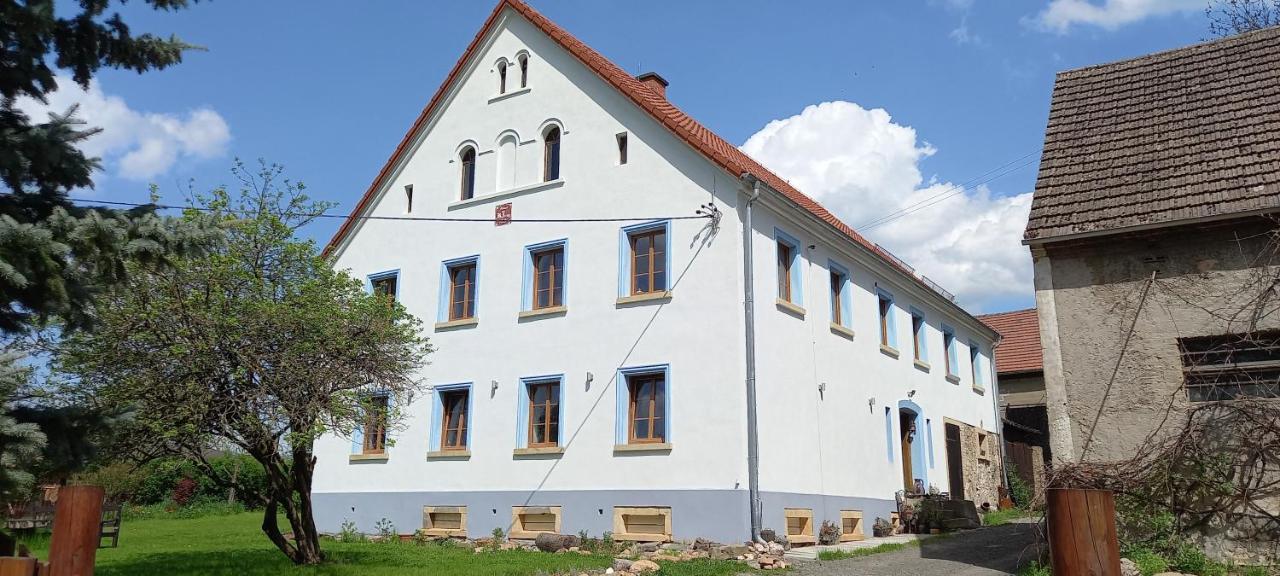 Biala Kalina Kaczawy Hotel Swierzawa ภายนอก รูปภาพ
