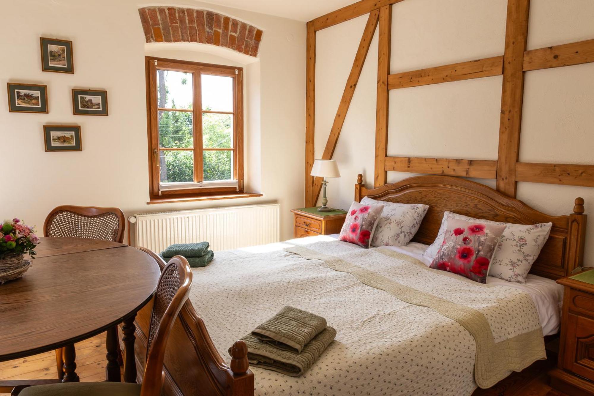 Biala Kalina Kaczawy Hotel Swierzawa ภายนอก รูปภาพ