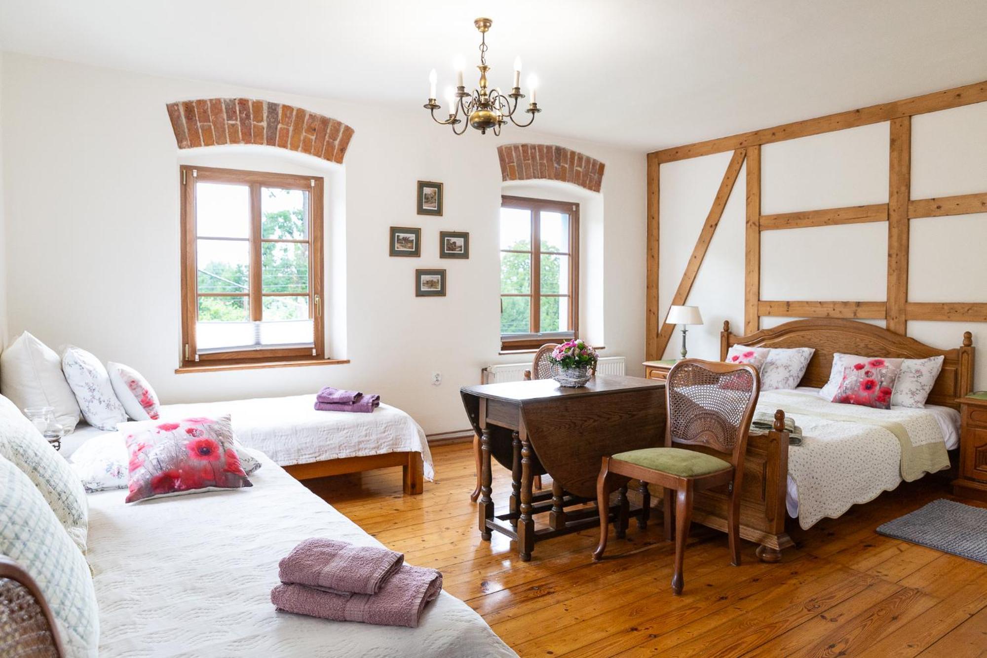 Biala Kalina Kaczawy Hotel Swierzawa ภายนอก รูปภาพ