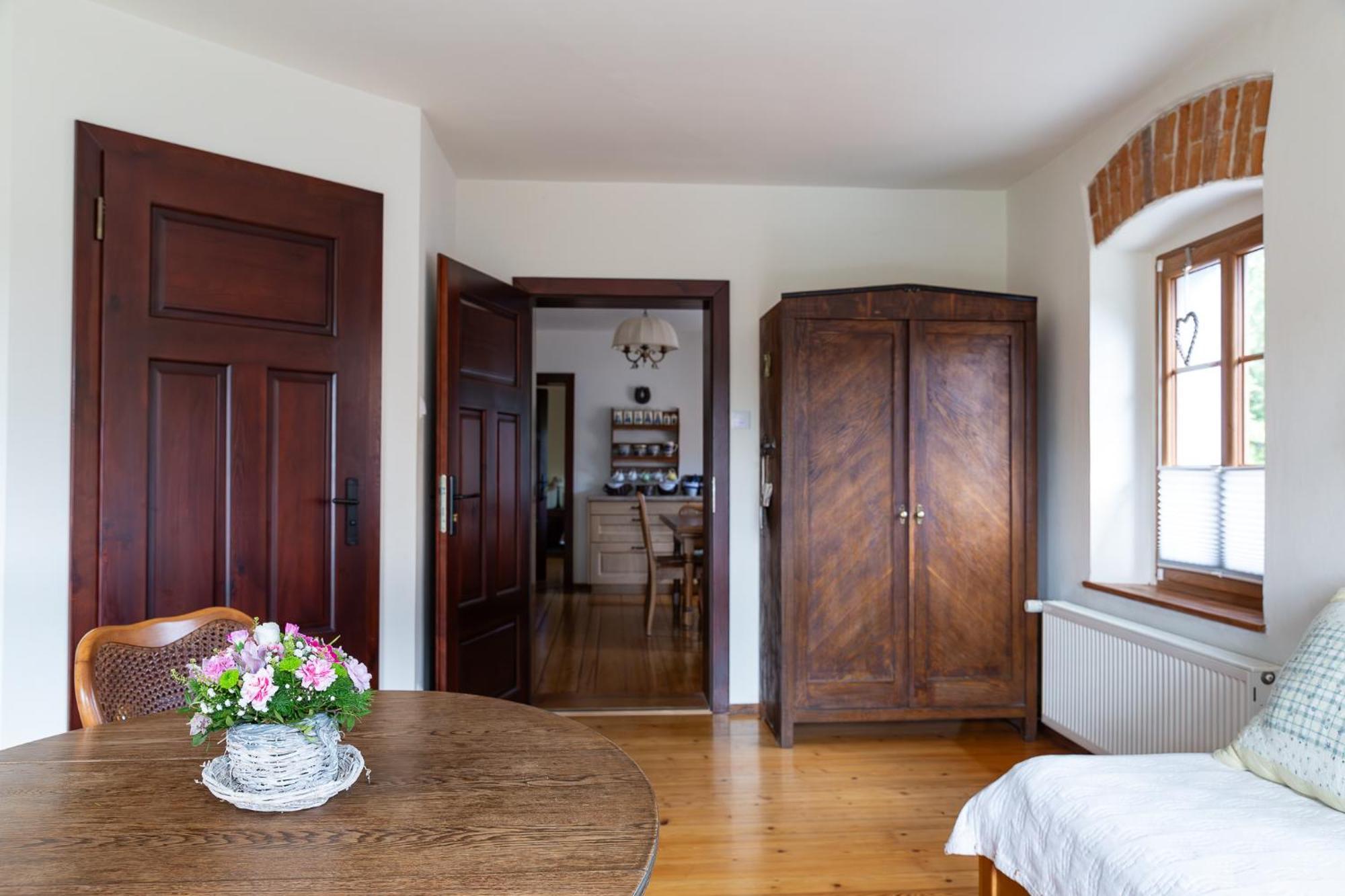 Biala Kalina Kaczawy Hotel Swierzawa ภายนอก รูปภาพ