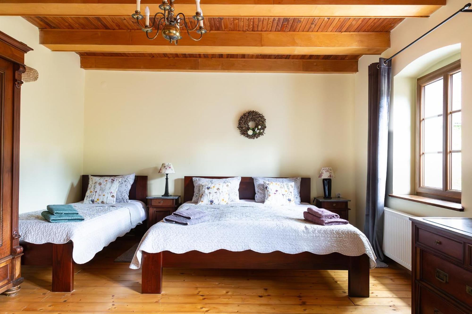 Biala Kalina Kaczawy Hotel Swierzawa ภายนอก รูปภาพ