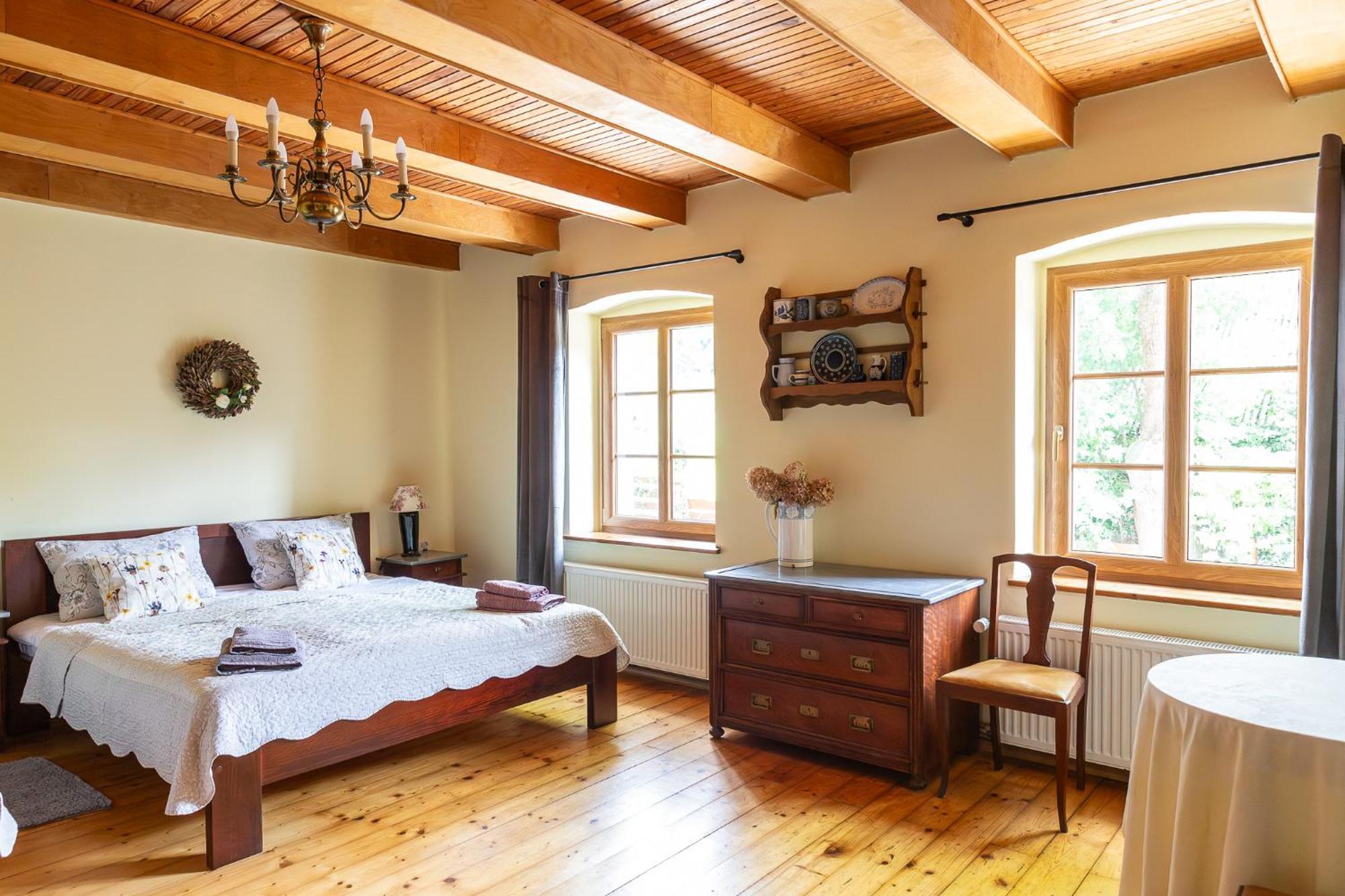 Biala Kalina Kaczawy Hotel Swierzawa ภายนอก รูปภาพ